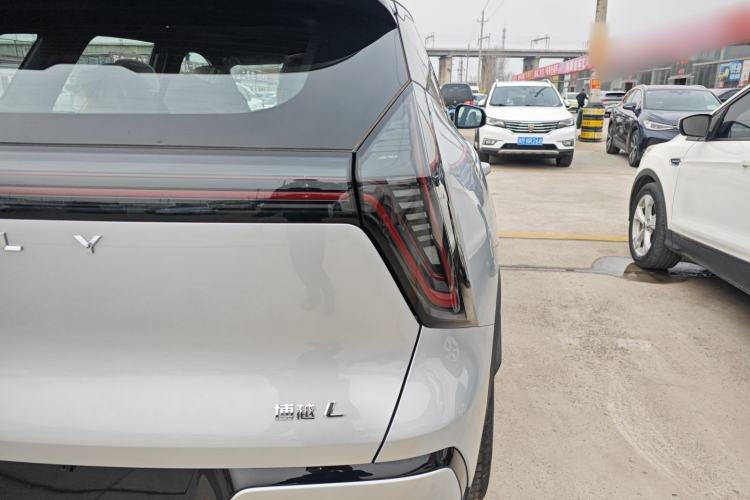 Used Geely Auto FX11 2025 4th Generation 1.5TD DCT – The Start