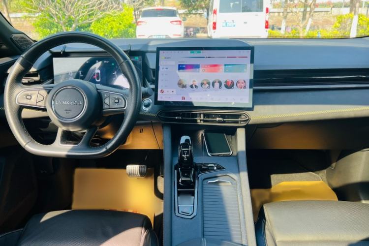 Used Lynk & Co 03 2023 2.0TD DCT JingPro