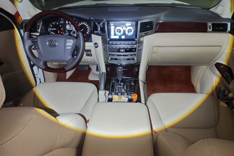 Used Lexus LX 2012 570
