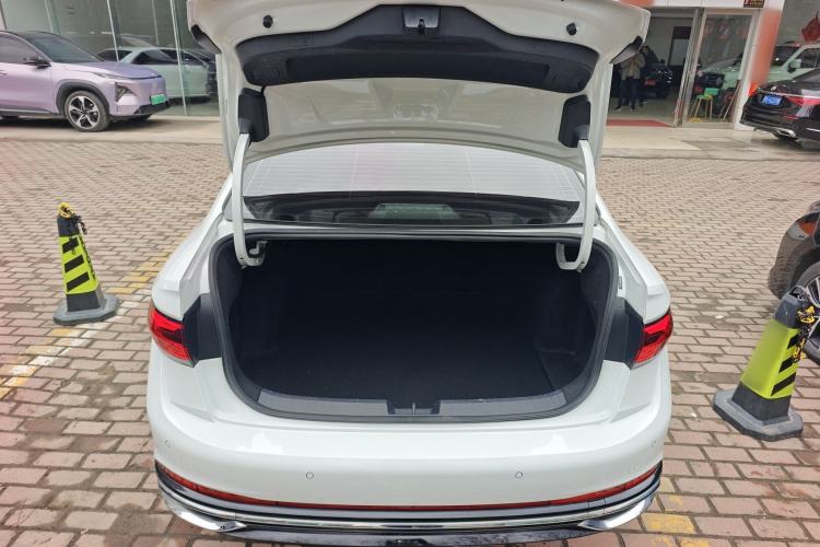 Used Volkswagen Sagitar 2023 300TSI DSG Excellence Edition
