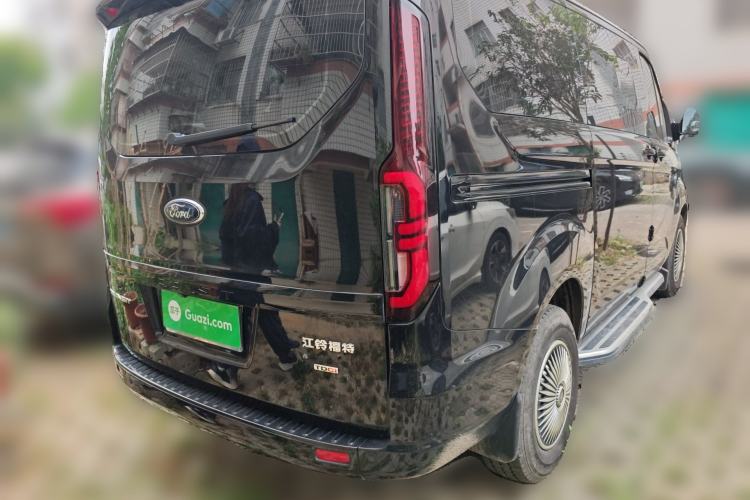 Used Ford Transit 2023 2.0T Diesel Automatic Commercial Van Short Wheelbase Low Roof—7/8/9-Seater Rear Right 45 Deg