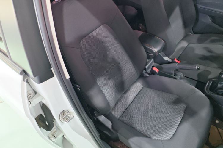 Used Volkswagen Jetta 2017 1.4L Manual Fashion Edition