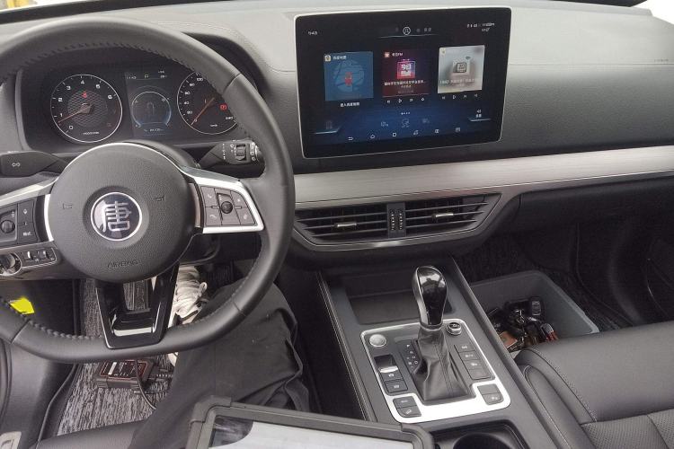 Used BYD Tang 2019 2.0T Automatic SmartConnect Luxury Edition 5 Seats China VI Standard