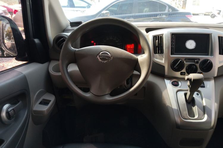 Used Nissan NV200 2018 1.6L CVT Luxury Model