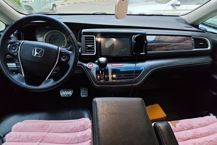 Used Honda Elysion 2016 2.4L Luxury Edition