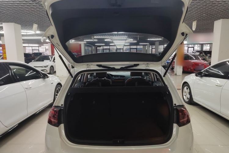 Used Volkswagen Golf 2020 Zhiai Edition 280TSI DSG Luxury Model
