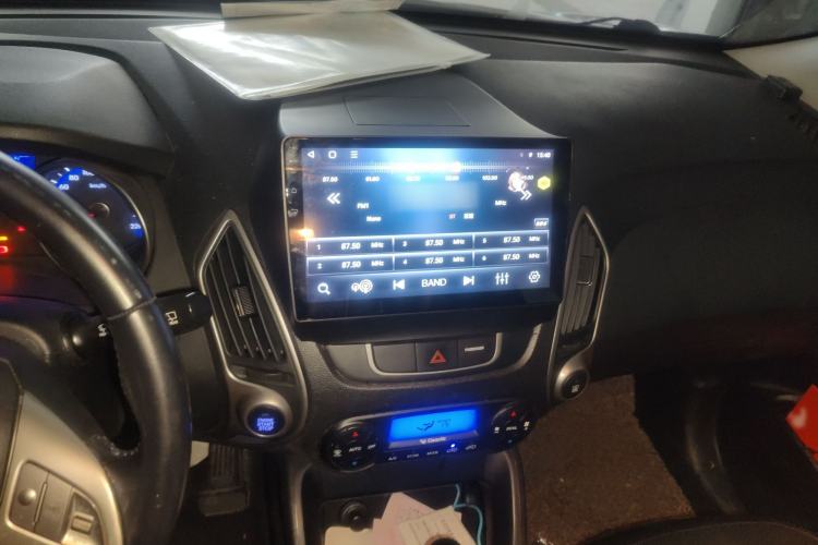 Used Hyundai ix35 2015 2.0L Automatic 2WD Smart Type China IV