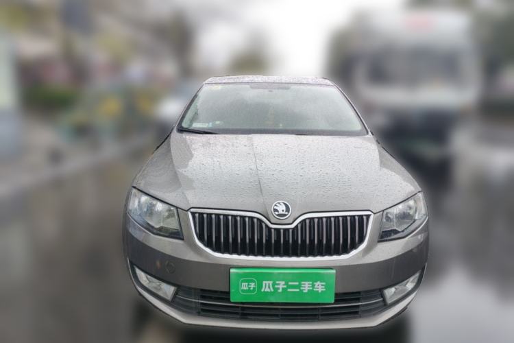 Used Skoda Octavia 2015 1.6L Manual Yijun Edition
