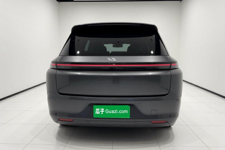 Used Li Auto L8 2023 Pro Model
