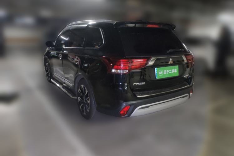 Used Mitsubishi Outlander 2020 2.0L Two-Wheel Drive Enjoyment Version 5 Seats