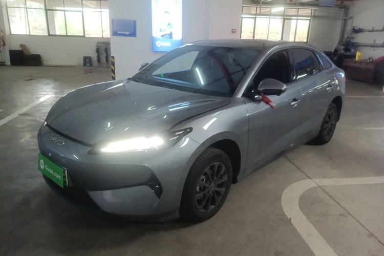 Used BYD e7 2025 Model 520 Smart Travel Edition