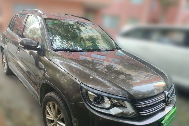 Used Volkswagen Tiguan 2015 1.8TSI Automatic Two-Wheel Drive Comfort Edition Front Right 45 Deg