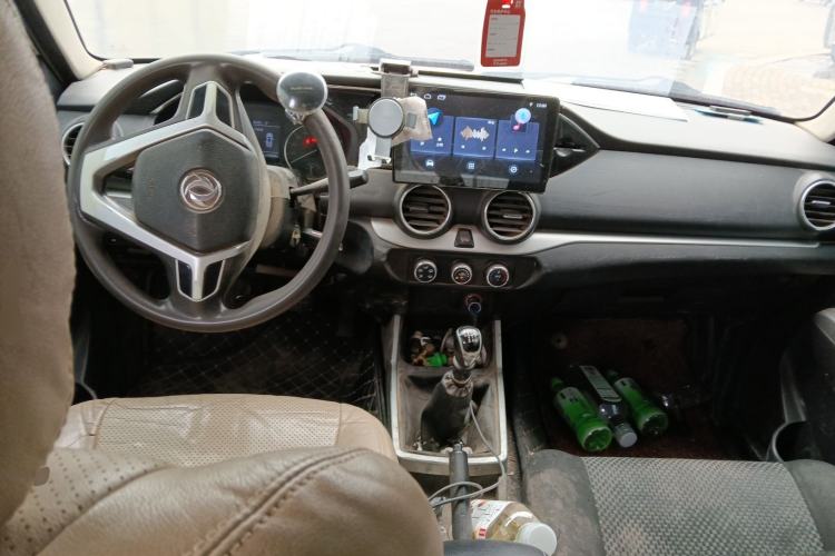 Used Dongfeng Ruichi 2018 2.5T Diesel Two-Wheel Drive Standard Version with Long Cargo Bed – ZD25T5