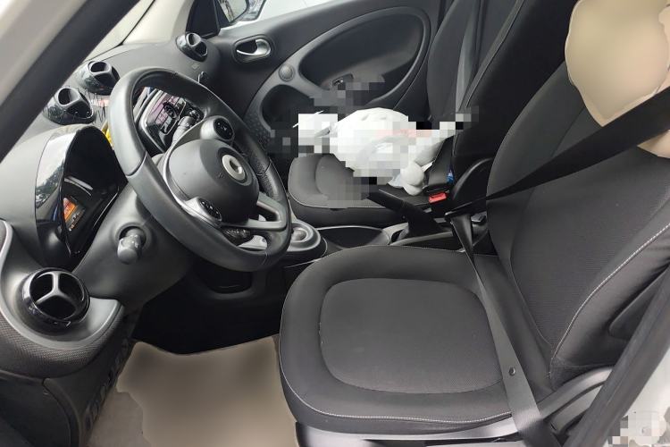 Used smart forfour 2016 1.0L 52 kW Passion Edition