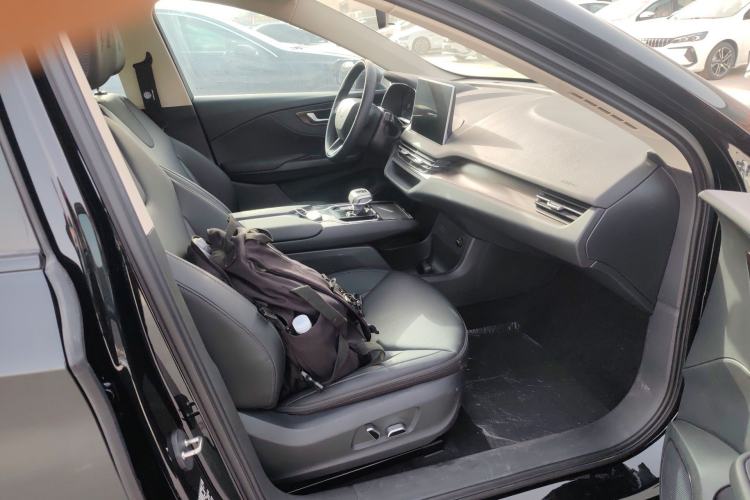 Used Hongqi E-QM5 2021 Charging Version Flagship Edition
