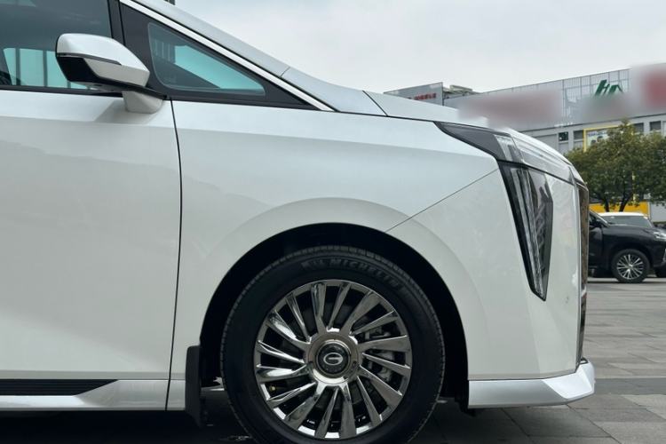 Used GAC Trumpchi M8 2023 Zongshi Series Dual-Motor Supreme Edition