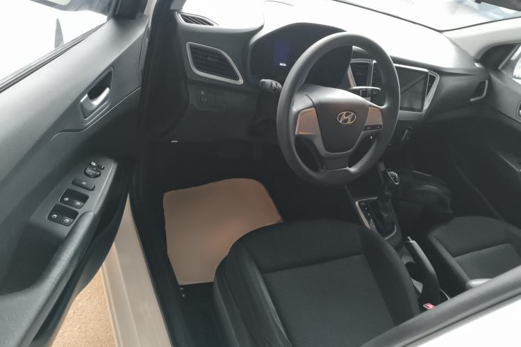 Used Hyundai Verna (new generation) 2016 1.4L Automatic Cool Edition GLS
