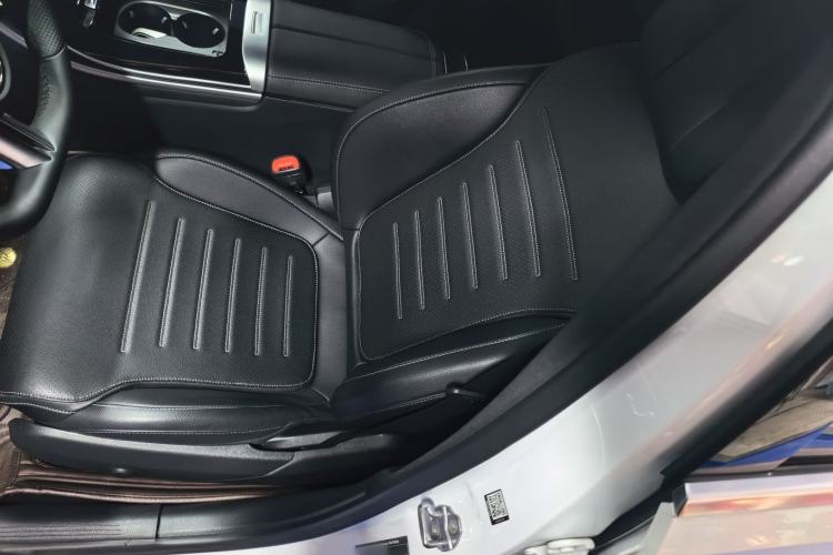 Used Mercedes-Benz C-Class 2022 Restyled C 200 L Sport Edition Interior 1