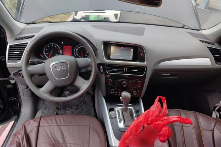 Used Audi Q5 2010 2.0TFSI Technology Edition