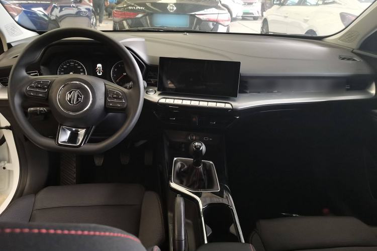 Used MG 5 2023 180 DVVT Manual Fashion Edition