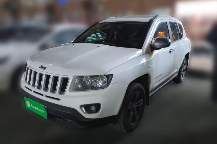 Used Jeep Compass 2014 2.4L four-wheel drive sport version