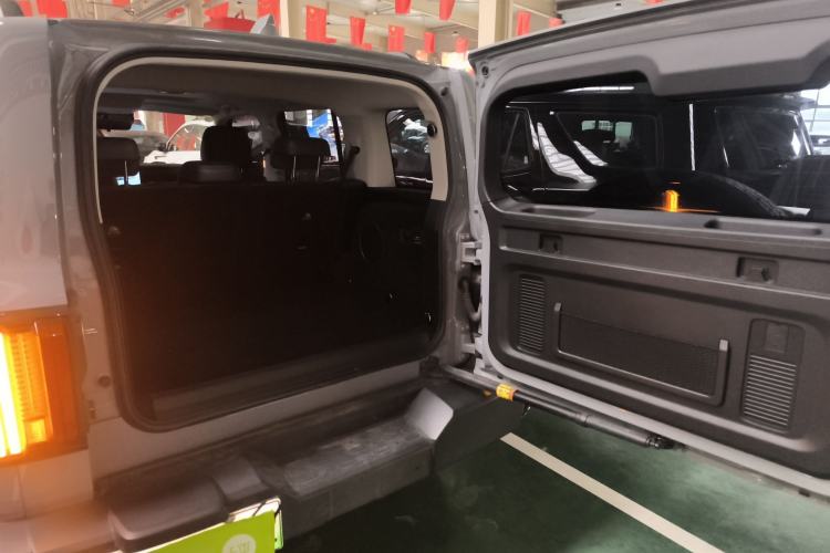 Used Tank 300 New Energy 2025 Hi4-T Trunk