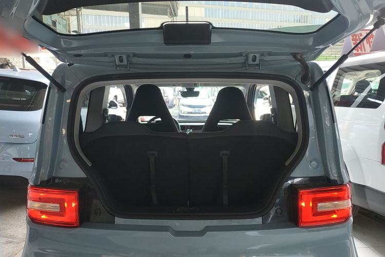 Used Wuling Hongguang MINIEV 2022 Easy Version Lithium Iron Phosphate Trunk