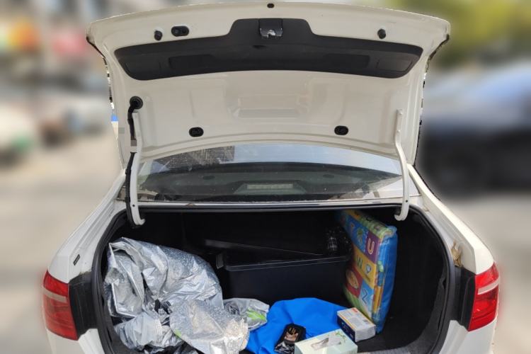 Used Volkswagen Lavida 2013 Revised Version 1.4 TSI DSG Comfort Edition Trunk