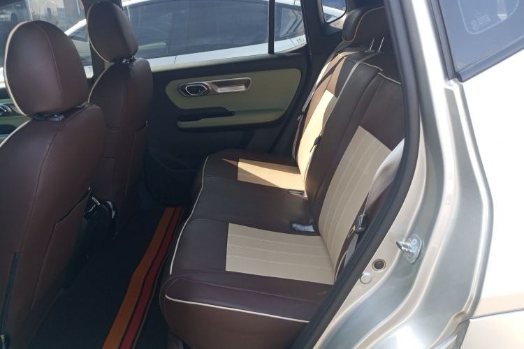 Used AION Y 2022 Plus 80 Enjoy Edition Left Rear Seat