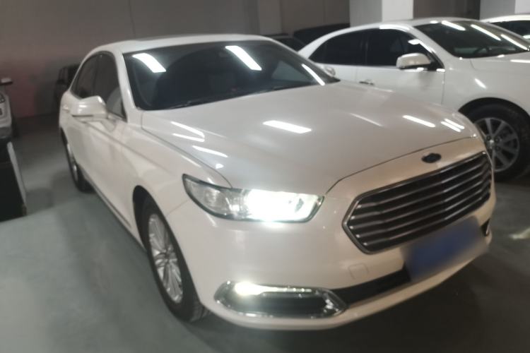 Used Ford Taurus 2017 EcoBoost 245 Fashion Edition
