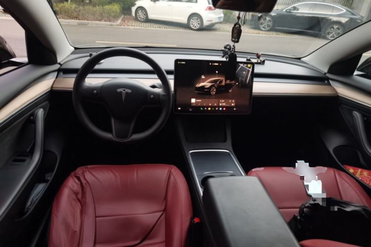 Used Tesla Model 3 2023 Rear-Wheel-Drive Version
