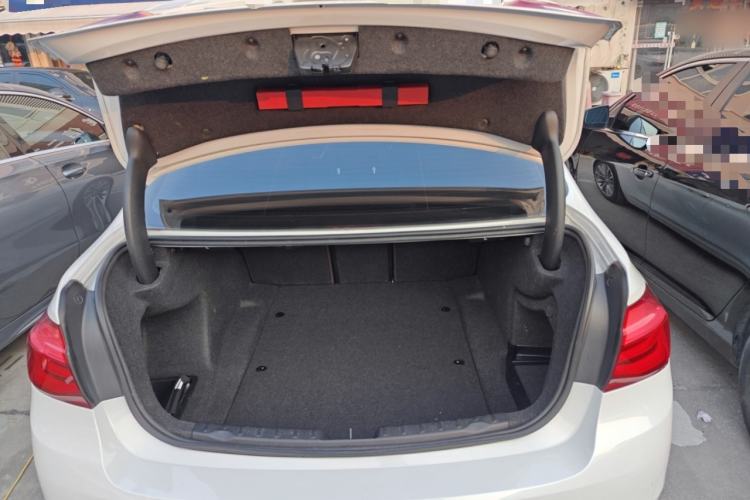 Used BMW 3 Series 2019 320Li Fashion Model
