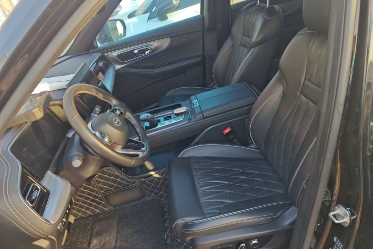 Used GAC Trumpchi GS8 2022 Linghang Series 2.0 TGDI Two-Wheel-Drive Luxury Smart Connectivity Version (7 Seats)