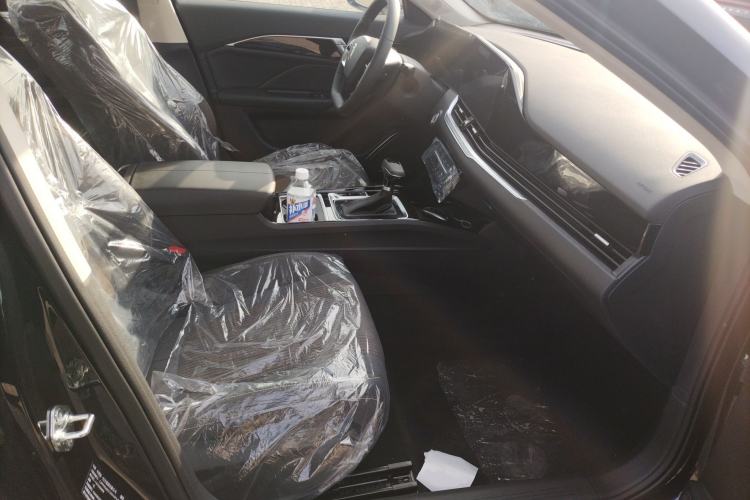 Used Bestune B70 2025 Dragon Edition 1.5T Quality Enjoyment Model
