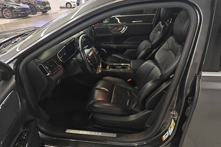 Used Lincoln Continental 2017 2.0T Two-Wheel Drive Deluxe Edition