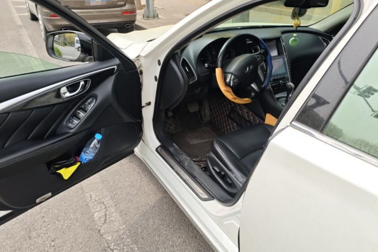 Used Infiniti Q50L 2016 2.0T Enjoyment Edition
