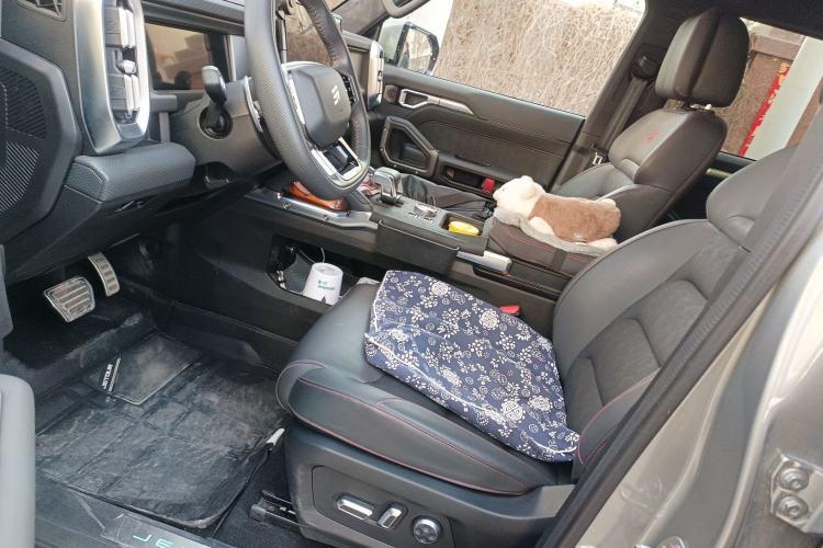 Used JETOUR Traveler 2025 2.0TD DCT XWD Cross+ Left Front Seat