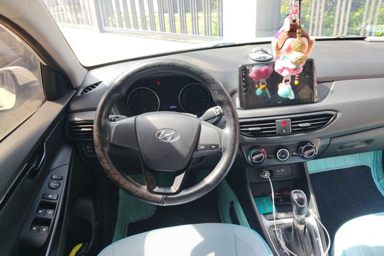 Used Hyundai Celesta 2018 1.6L Automatic GL Enjoyment Edition China VI compliant Steering Wheel