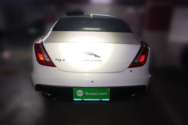 Used Jaguar XJ 2016 XJL 2.0T Two-Wheel-Drive Elegant Business Edition Rear