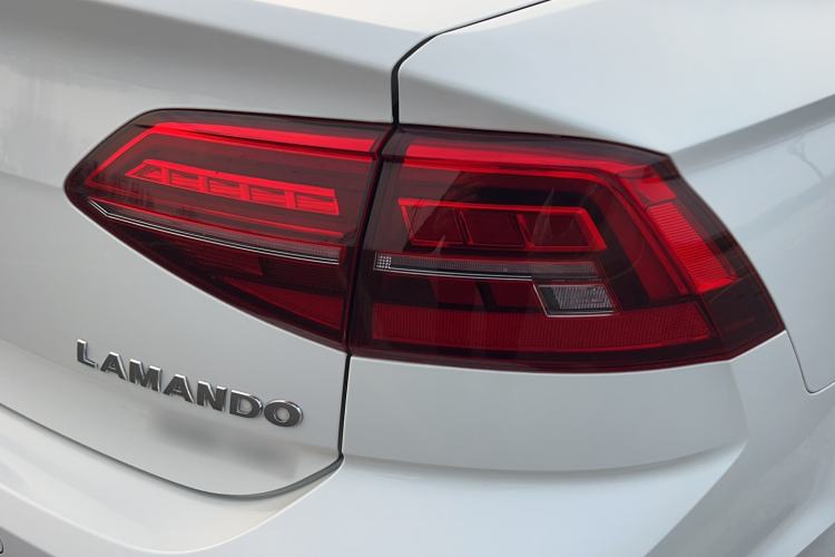 Used Volkswagen Lamando 2021 230TSI DSG Fashion Edition Exterior 3