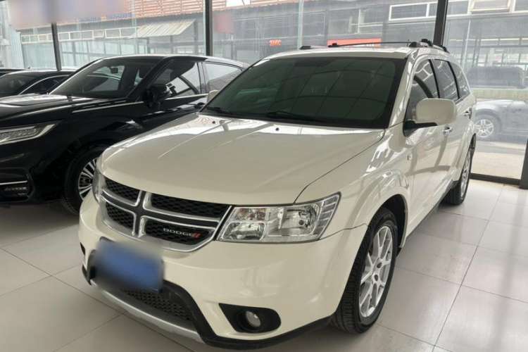 Used Dodge Journey 2013 2.4L Two-Wheel Drive Luxury Version