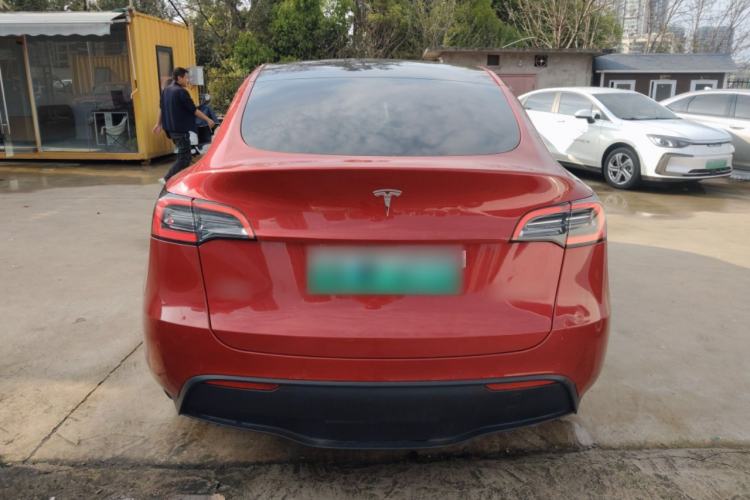 Used Tesla Model Y 2021 Long-Range All-Wheel-Drive Version 3D7
