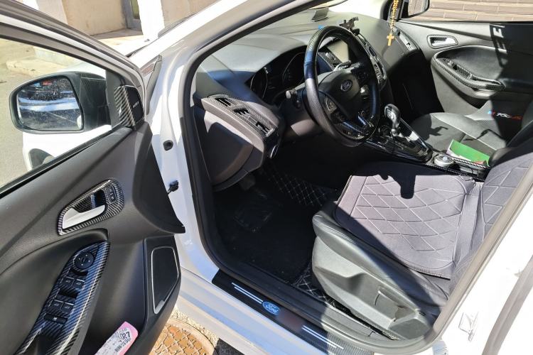 Used Ford Focus 2018 Hatchback Classic 1.6L Automatic Comfort Plus SmartDrive Edition