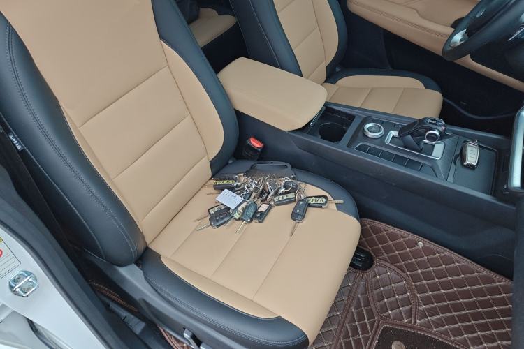 Used Great Wall Poer 2023 2.0T Commercial Version Automatic Diesel 4x4 Navigation Type Long Bed GW4D20M