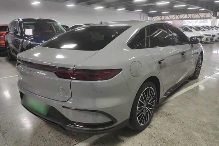 Used BYD Han 2025 DM-i Intelligent Driving Edition 125KM LiDAR Flagship Model
