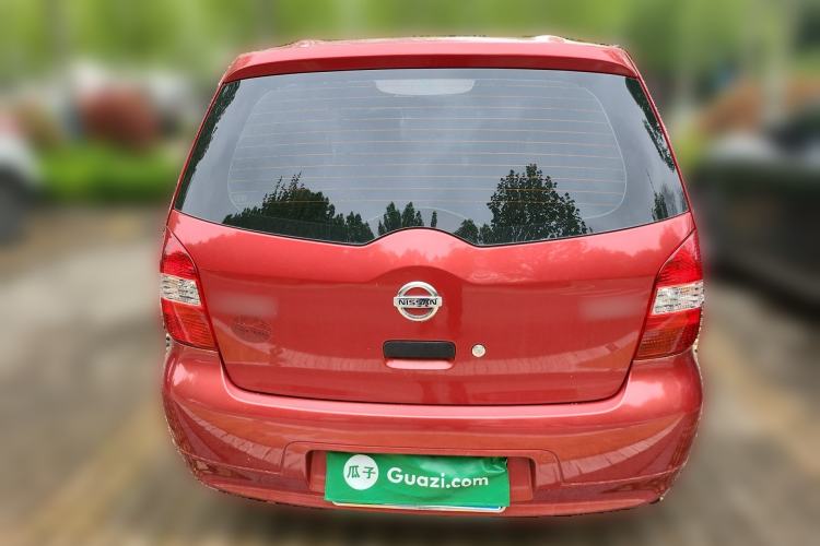 Used Nissan Livina 2010 Jingyue Edition 1.6L Manual All-Around Model Rear