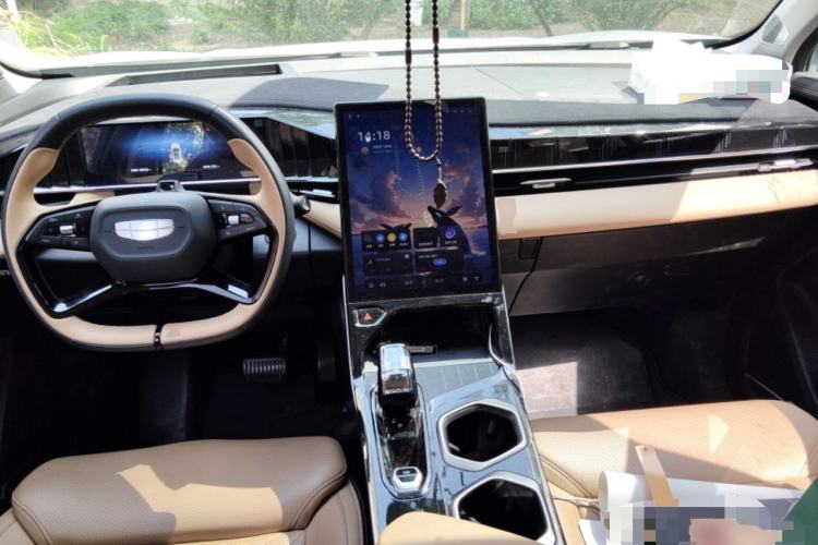 Used Geely Auto FX11 2023 2.0TD DCT Flagship Version
