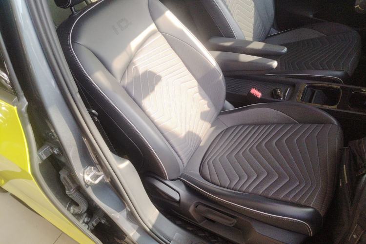 Used Volkswagen ID.3 2022 Active Pure Intelligent Enjoyment Edition
