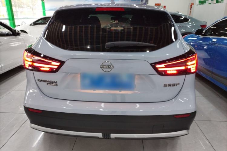 Used Nissan Qashqai 2025 Honor 2.0L CVT XV+ Leading Edition
