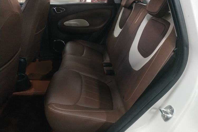 Used Wuling Bingo 2023 410 km Lingxi Deluxe Edition Left Rear Seat